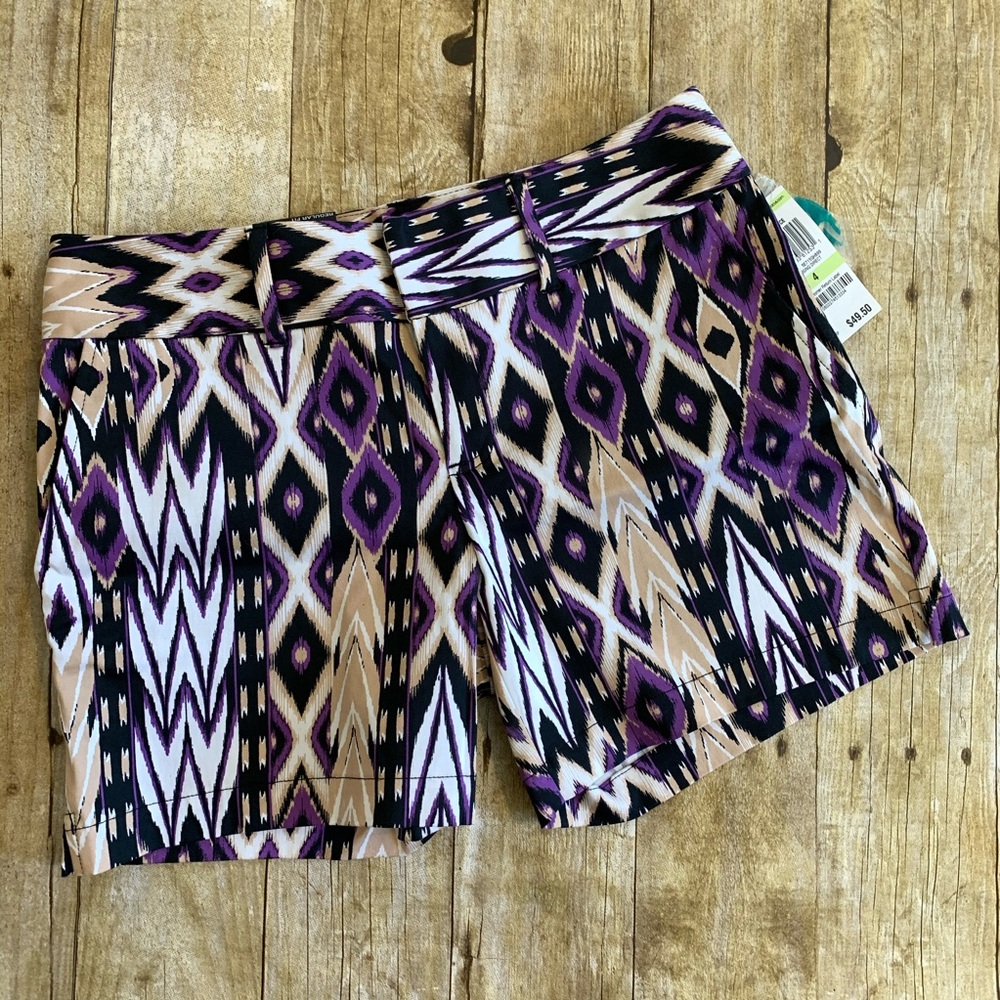 NWT inc regular fit purple tribal short Sz 4